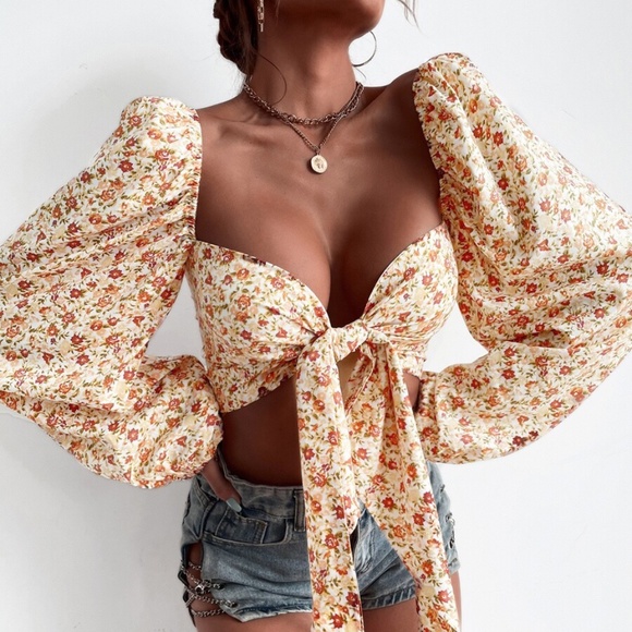 Tops - Boho Orange Floral Print Front Tie Puff Sleeve Top